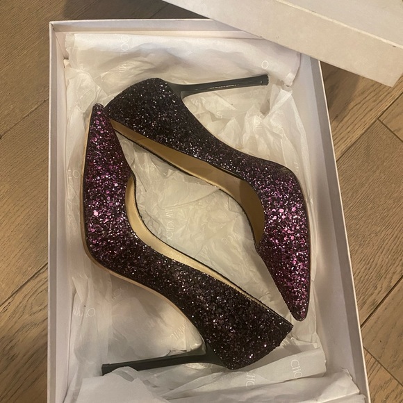 Jimmy Choo degrade coarse glitter fabric pump. Size 7 - Picture 6 of 8